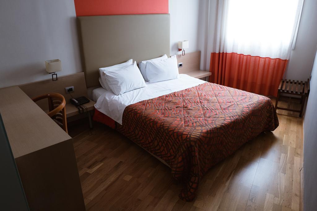 Victoria Hotel Nafplio Exterior photo